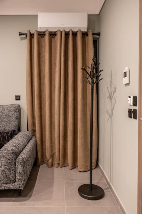Smaragdi Luxury Jacuzzi Apartment Noho Premium Living Athena Bagian luar foto
